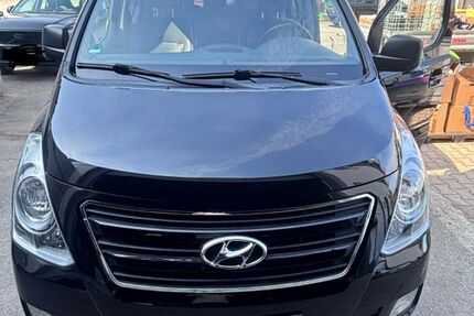 Hyundai H-1 Starex 157.000 km 12.000 &euro; Tiefenbach 84184