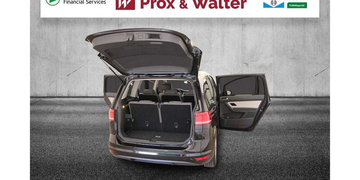 VW Touran 1.5 TSI 7-DSG Comfortline 7-SITZ+NAVI+AHK 22.923 km 32.790 &euro; Hagenow 19230