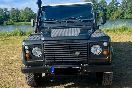 Land Rover Defender 222.598 km 21.800 &euro; Aschaffenburg 63743