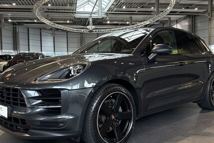 Porsche Macan 84.700 km 59.890 &euro; Paderborn 33100
