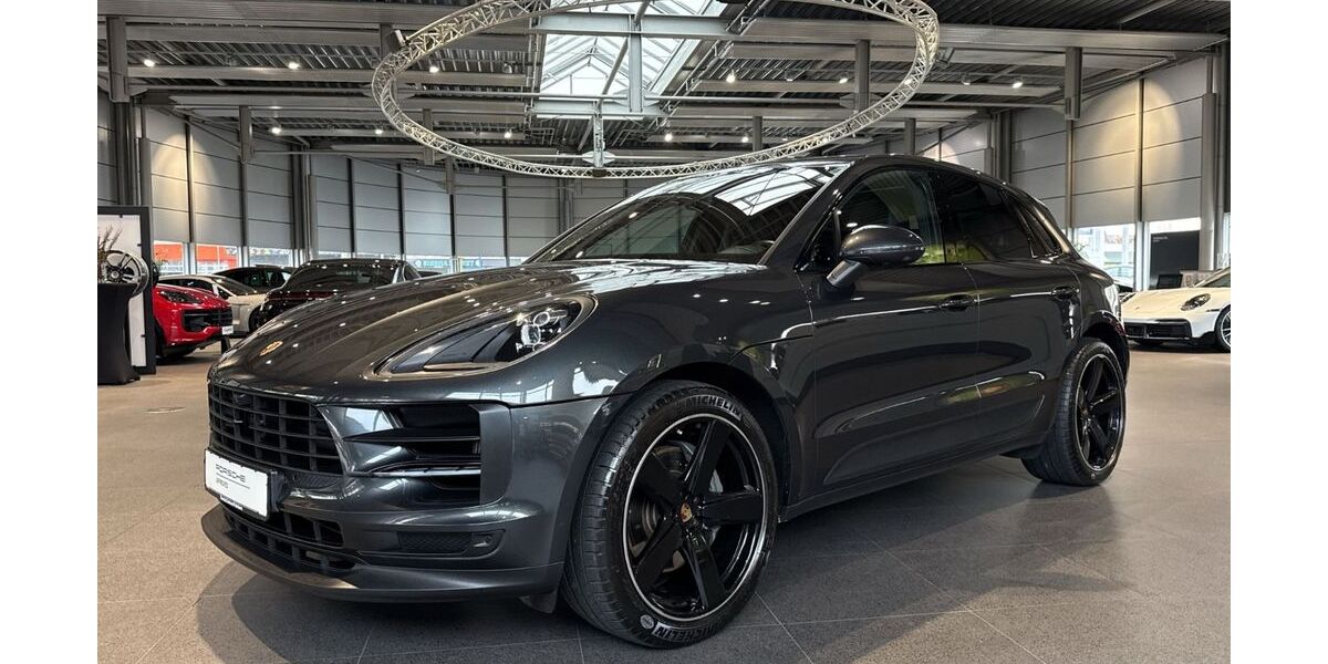 Porsche Macan 84.700 km 59.890 &euro; Paderborn 33100