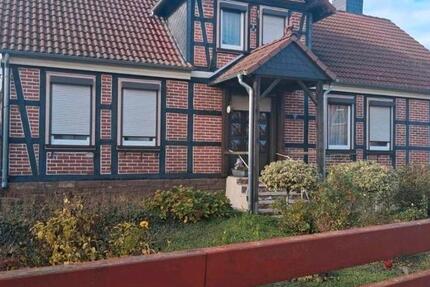 Haus Calvörde Wegenstedt - 11 Zimmer, 162 m&sup2;, 57.000&euro; | Angebot:24591570