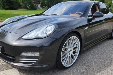 Porsche Panamera 217.000 km 18.900 &euro; Burgkirchen 84508