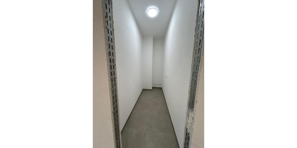 ERSTBEZUG MIT KÜCHE: 4 ZiWhg 106m² mit Balkon in 97944 Boxberg 4 zimmer