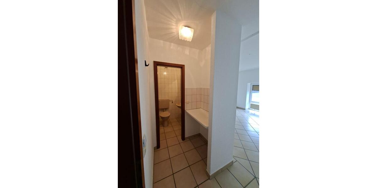 135 m² Erdgeschosswohnung zu vermieten 5 zimmer