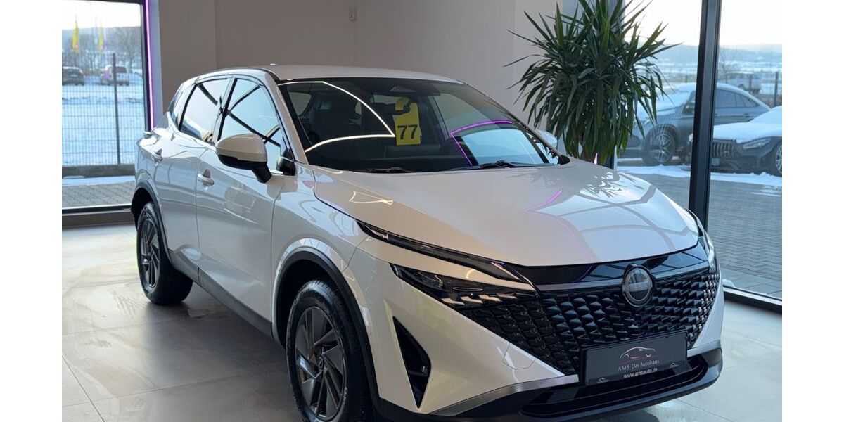 Nissan Qashqai 17.430 km 24.950 &euro; Barsinghausen ( bei Hannover ) 30890