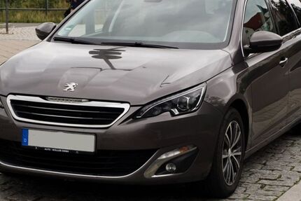 Peugeot 308 144.400 km 6.500 &euro; Erfurt 99089