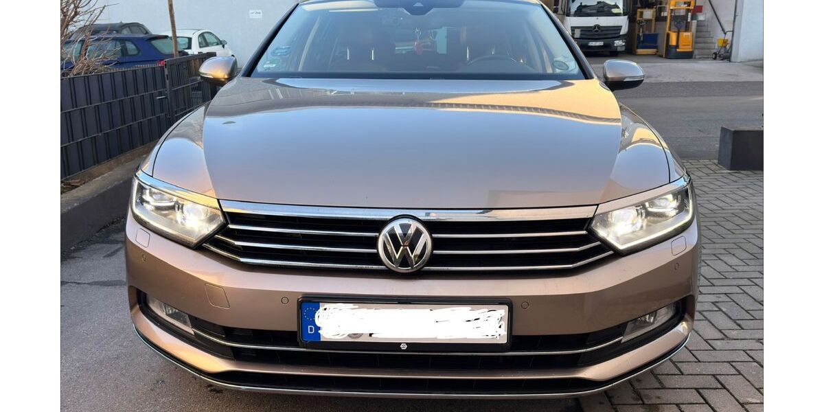 VW Passat 159.000 km 18.900 &euro; Wuppertal 42389