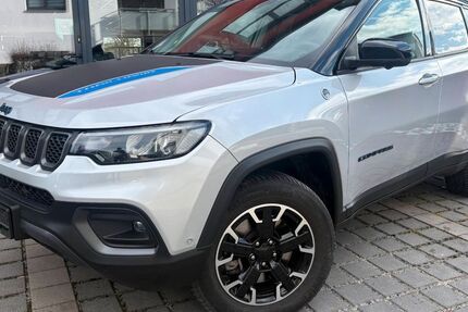 Jeep Compass 25.100 km 29.900 &euro; Ismaning 85737