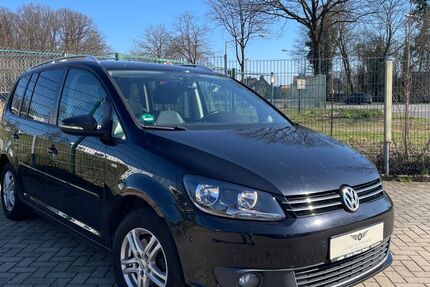 VW Touran 146.000 km 8.650 &euro; Belm 49191