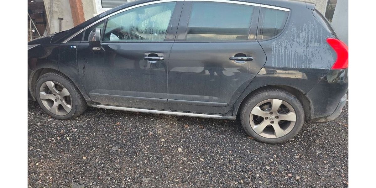 Peugeot 3008 143.000 km 3.000 &euro; Glewitz 18513