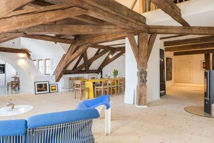 Wohnung zum Mieten in Egenhofen 3.200 € 261 m² 5 zimmer