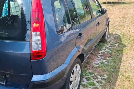 Ford Fusion 106.000 km 1.650 &euro; Burgthann 90559