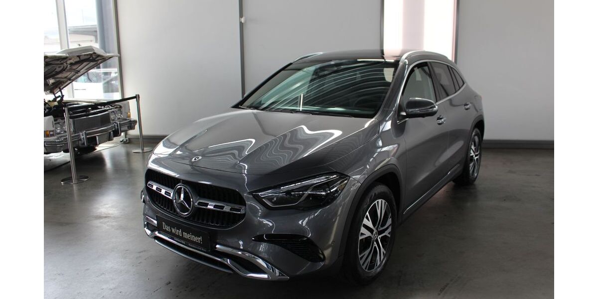 Mercedes-Benz GLA 200 12.801 km 44.390 &euro; Heidenheim 89520