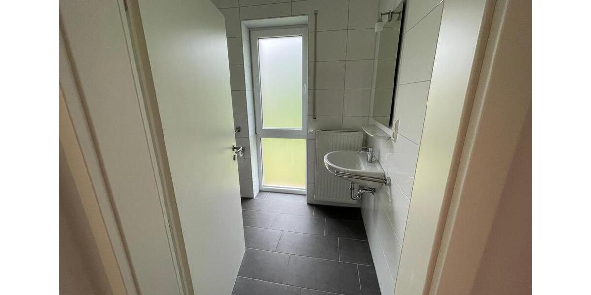 Erdgeschoßwohnung Moormerland - 3 Zimmer, 70 m&sup2;, 695&euro; | Angebot:26354104