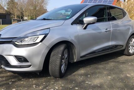 Renault Clio 25.883 km 11.900 &euro; Salzkotten 33154