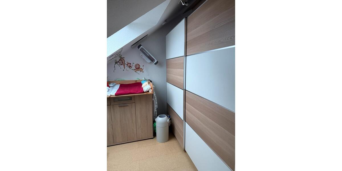 Dachgeschoßwohnung Oedheim - 3 Zimmer, 67 m&sup2;, 279.000&euro; | Angebot:27067337