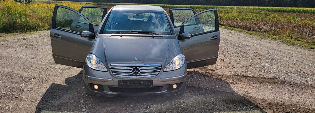 Mercedes-Benz 200 227.000 km 1.500 &euro; Spelle 48480