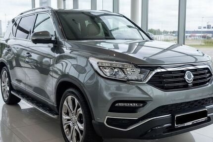 SsangYong REXTON 220.000 km 18.990 &euro; Halle Saale 06132