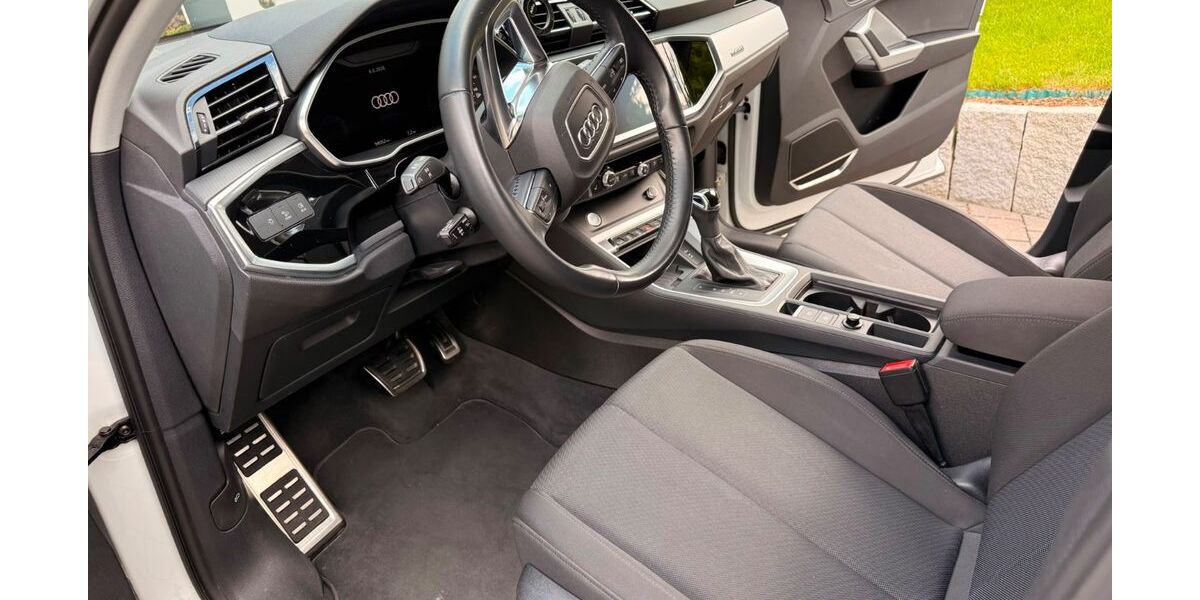 Audi Q3 94.300 km 27.700 &euro; Albstadt 72458