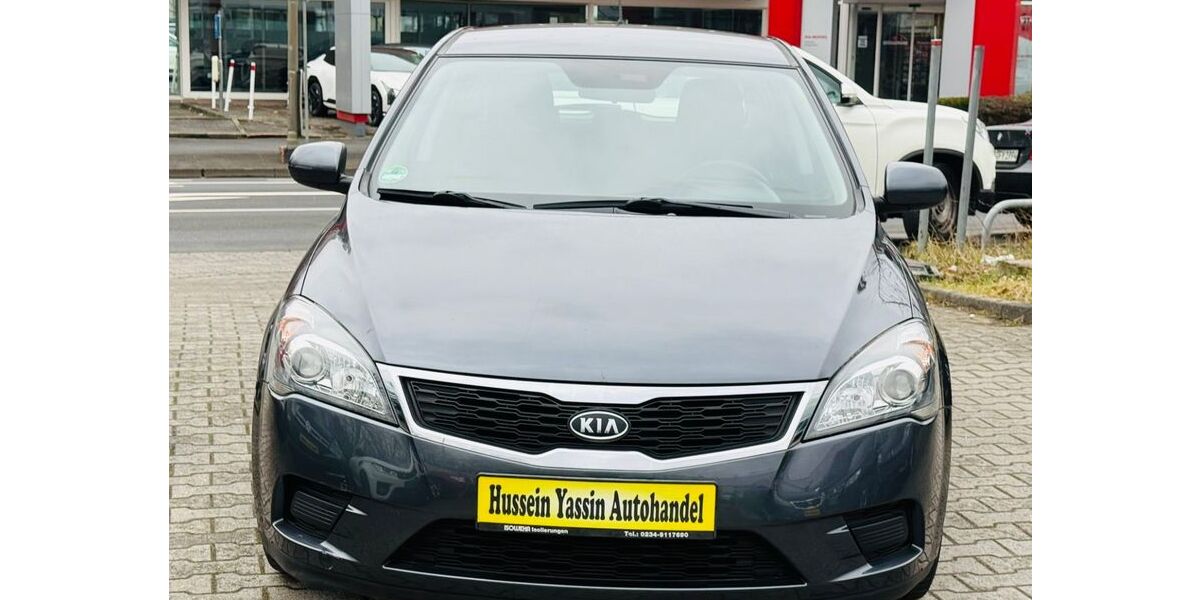 Kia ceed / Ceed 83.000 km 4.999 &euro; Dortmund 44147