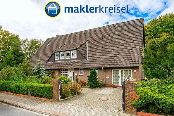 Haus zum Kaufen in Friedeburg 320.000 € 315 m²