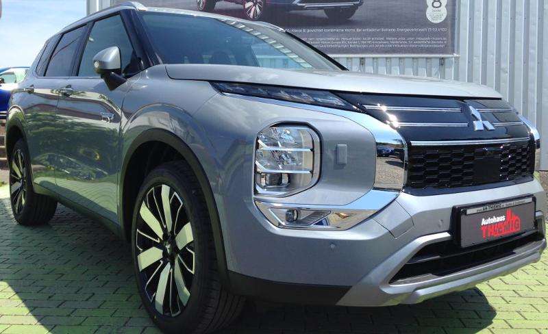 Mitsubishi Outlander 6.500 km 46.790 &euro; Meißen 01662