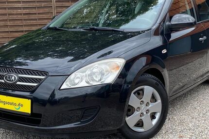 Kia ceed / Ceed 138.500 km 2.690 € Leipzig-Rückmarsdorf (Burghausen-Rückmarsdorf) 04178