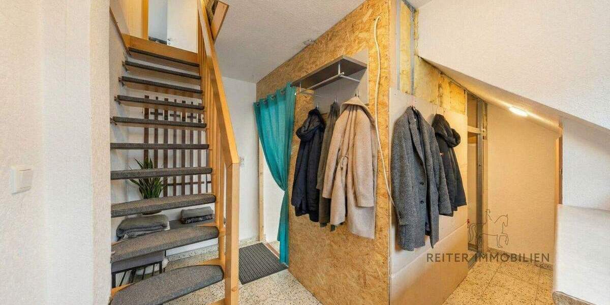 Mehrfamilienhaus, Wohnhaus Hünfeld-Nüst Nüst - 8 Zimmer, 156 m&sup2;, 429.000&euro; | Angebot:25703752