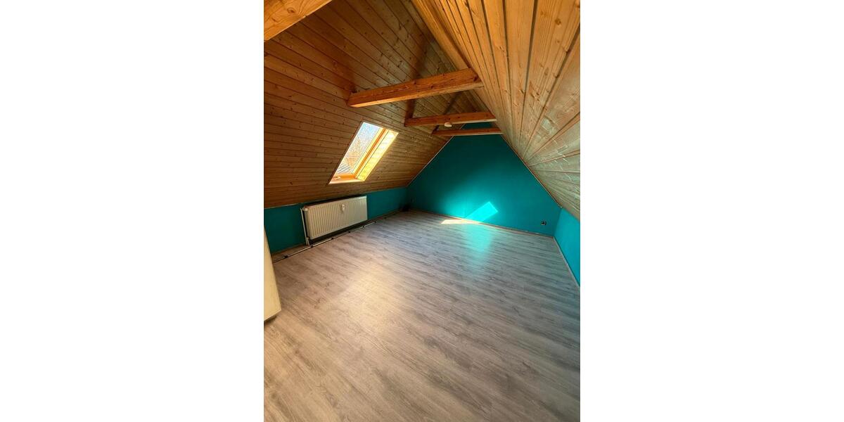 Etagenwohnung Wagenfeld - 5 Zimmer, 130 m&sup2;, 900&euro; | Angebot:25325303