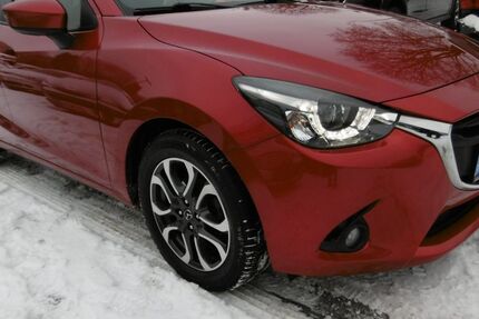 Mazda 2 107.314 km 9.980 &euro; Hamburg 22459