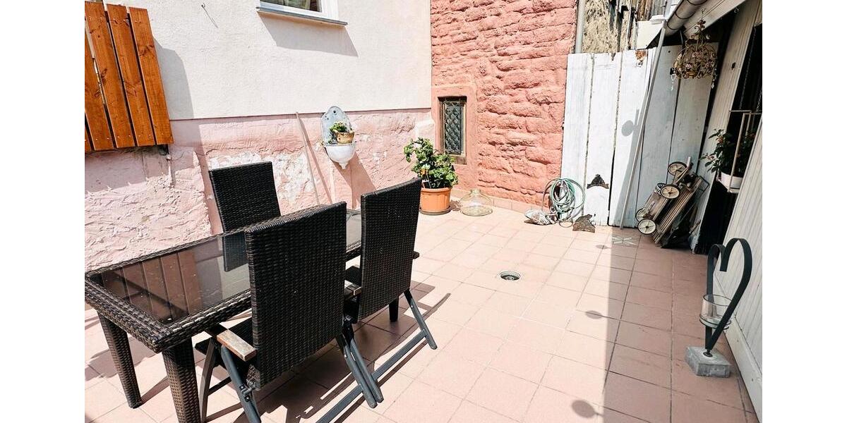 Einfamilienhaus Nidderau - 7.5 Zimmer, 180 m&sup2;, 330.000&euro; | Angebot:24716564