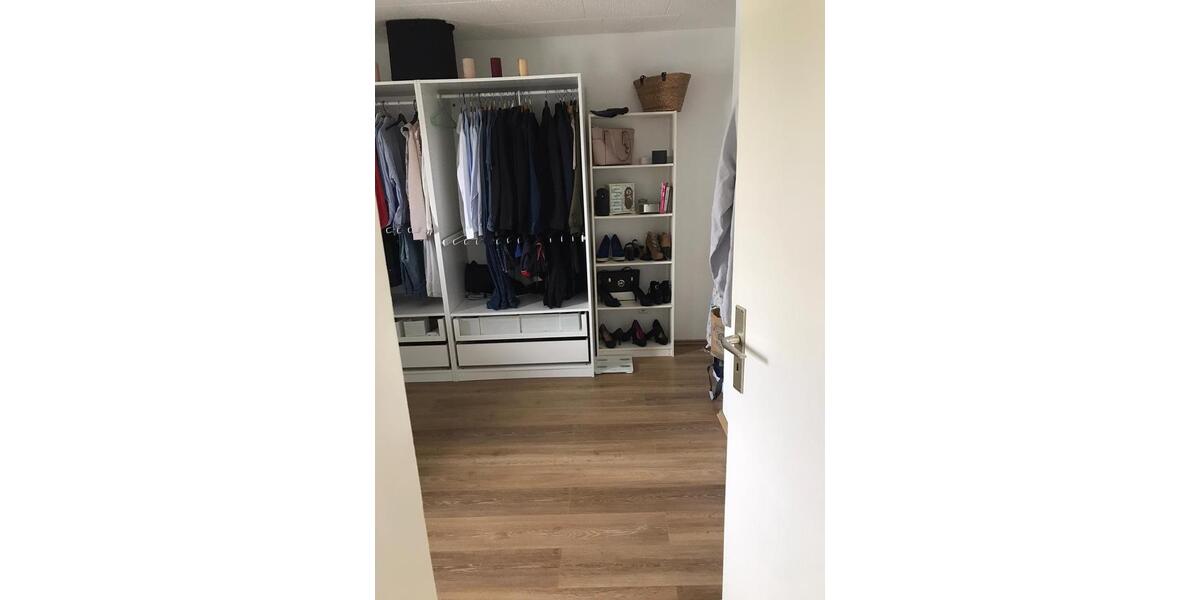 EINFAMILIENHAUS mit GARTEN und Garage zu vermieten 3 zimmer