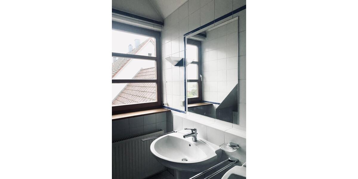 Etagenwohnung Amberg - 1 Zimmer, 50 m&sup2;, 450&euro; | Angebot:26420339