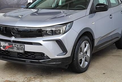 Opel Grandland (X) 14.950 km 23.399 € Oberlungwitz 09353