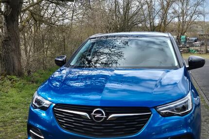 Opel Grandland (X) 95.000 km 13.500 &euro; Ochsenfurt 97199