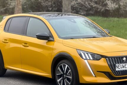 Peugeot 208 11.000 km 15.990 &euro; Bedburg 50181