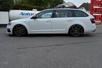 Skoda Octavia 120.500 km 17.500 &euro; Lübeck 23556
