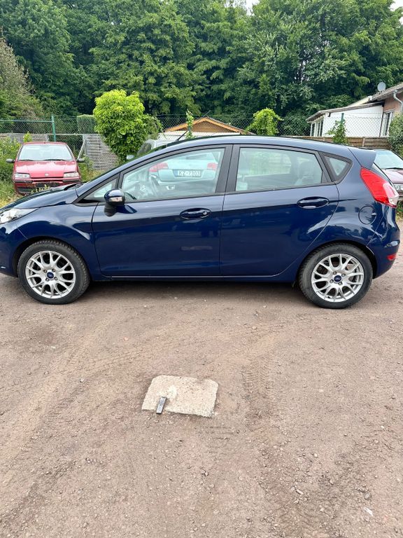 Ford Fiesta 58.874 km 6.666 € Sendenhorst 48324