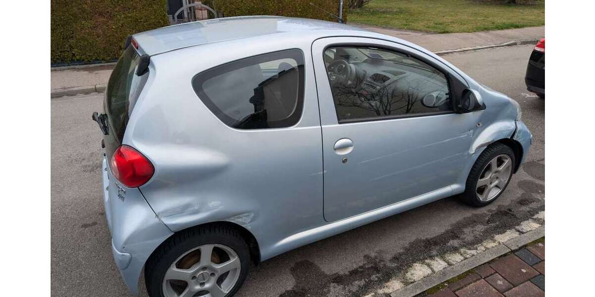 Toyota Aygo 276.850 km 750 &euro; Memmingen 87700