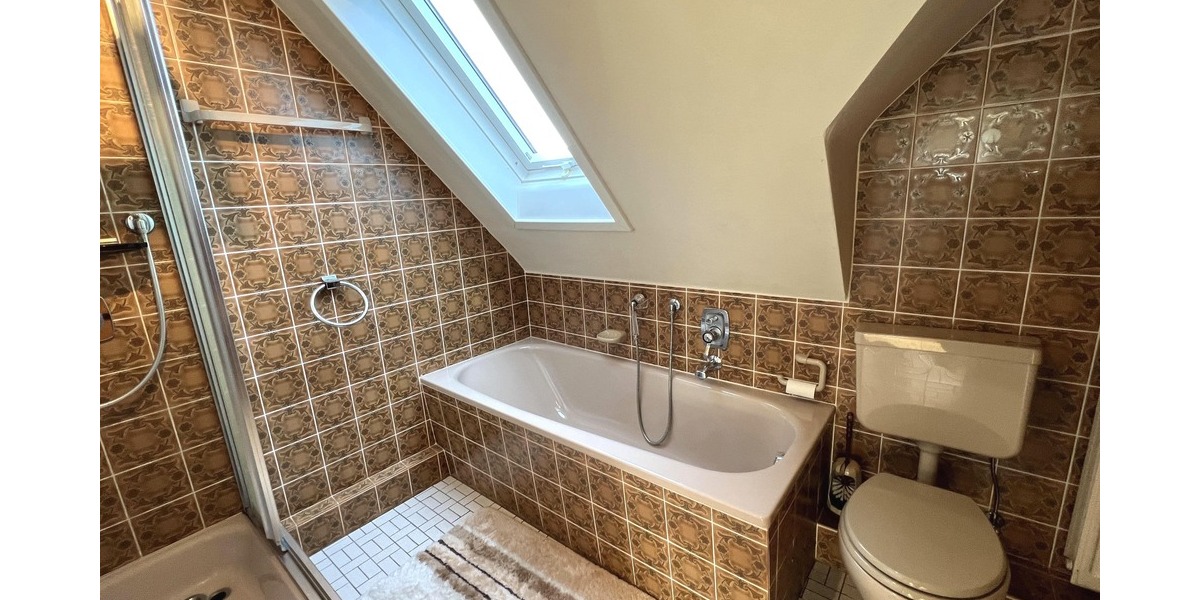 Viel Platz auch für 2 Familien - Doppelhaushälfte Harsum Harsum | Angebot:25438169