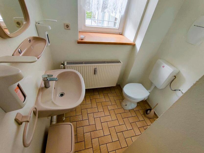 Helles 3-Raum-Büro - provisionsfrei zimmer