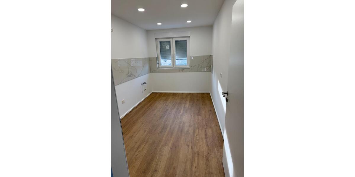 Voll renovierte 3-Zimmer-Wohnung – Erstbezug in Wolfartsweier 3 zimmer