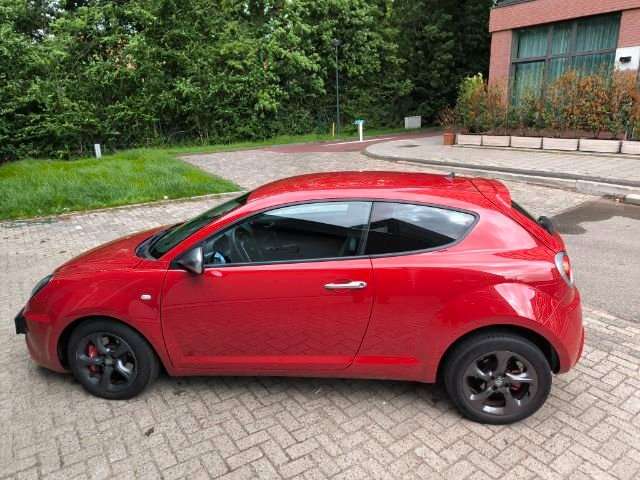 Alfa Romeo MiTo 40.000 km 12.500 € Köln 51105
