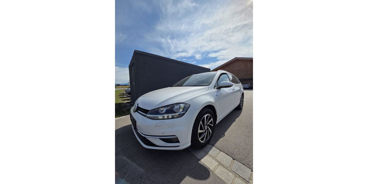 VW Golf 182.000 km 9.900 &euro; Bruckmühl 83052
