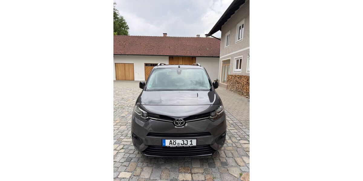 Toyota Proace City 89.200 km 19.200 &euro; Tüßling 84577