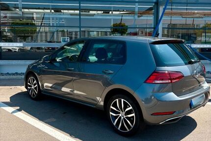 VW Golf