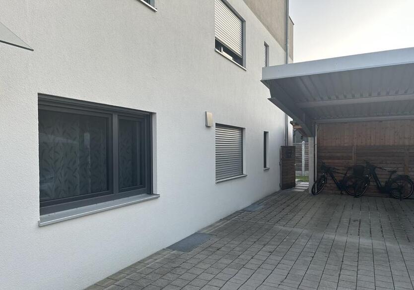 Moderne EG 3-Zimmer-Wohnung mit ausgebauten UG, ohne Makler