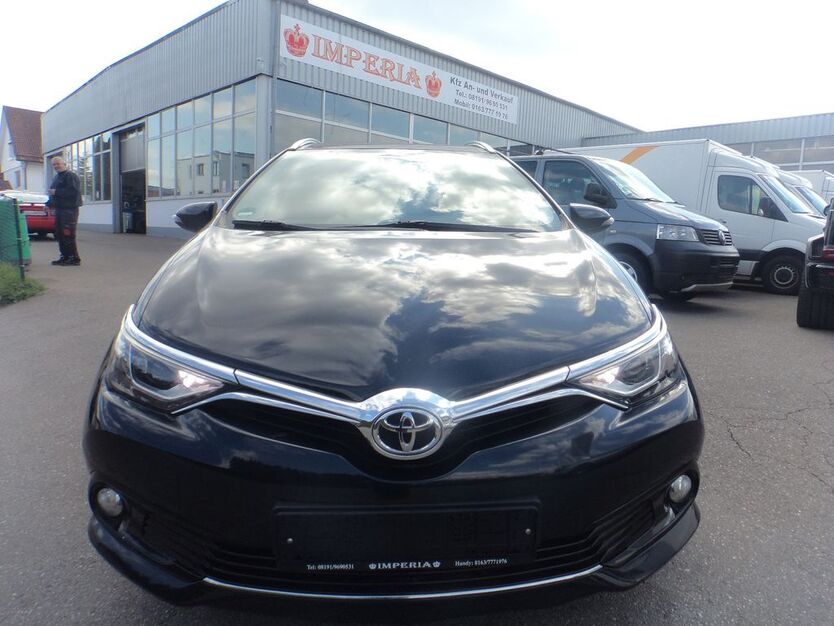Toyota Auris 172.000 km 10.999 € Landsberg am Lech 86899