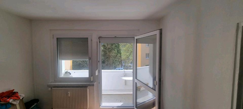 Etagenwohnung Markneukirchen - 1 Zimmer, 50 m&sup2;, 43.000&euro; | Angebot:26367740